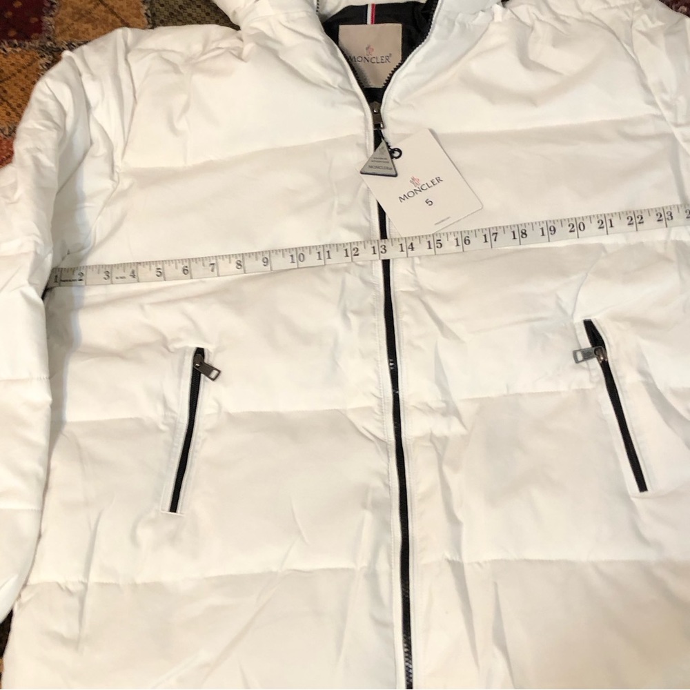 Moncler Genuine Unisex Ivory White jacket Size 5 Large New with Tags